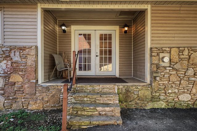 634 Still Pond Road, Columbia, TN 38401