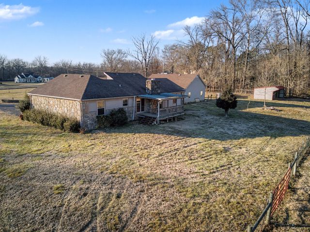 634 Still Pond Road, Columbia, TN 38401