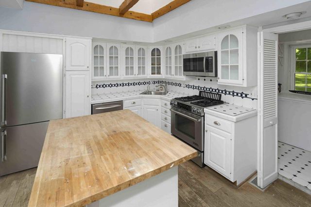 1268 RYDAL RD, Jenkintown, PA 19046
