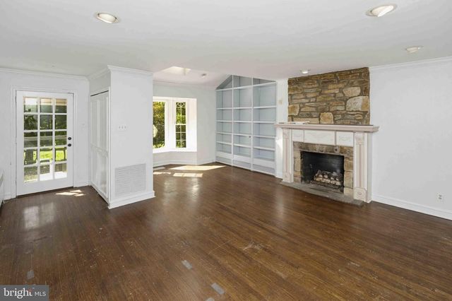1268 RYDAL RD, Jenkintown, PA 19046