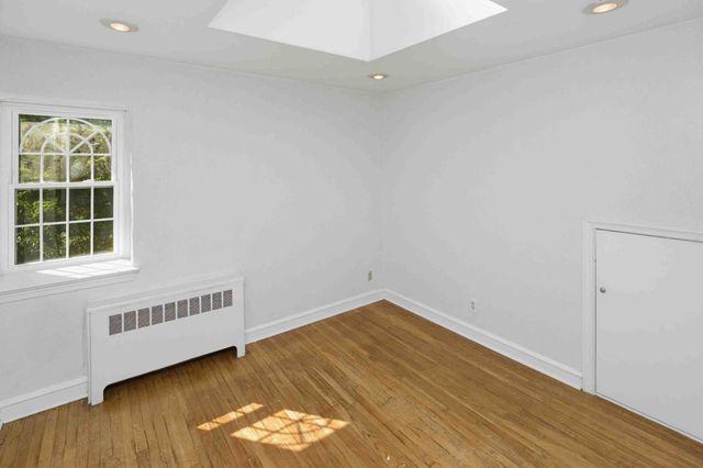 1268 RYDAL RD, Jenkintown, PA 19046
