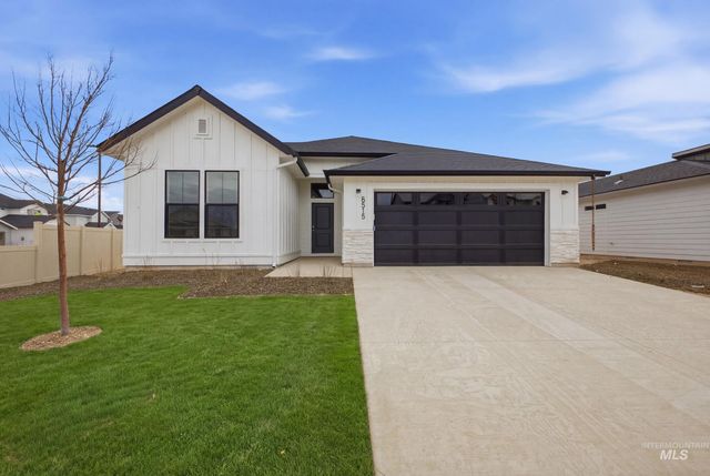 3871 W Lakehills St, Meridian, ID 83642 property photo