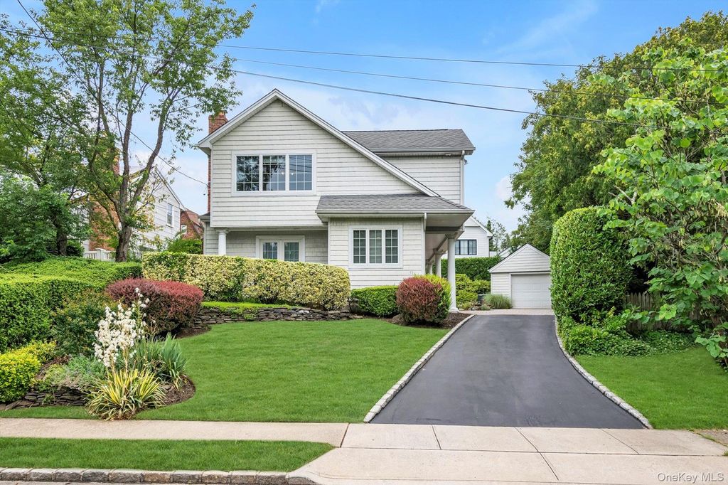 51 Highfield Avenue, Port Washington, NY 11050