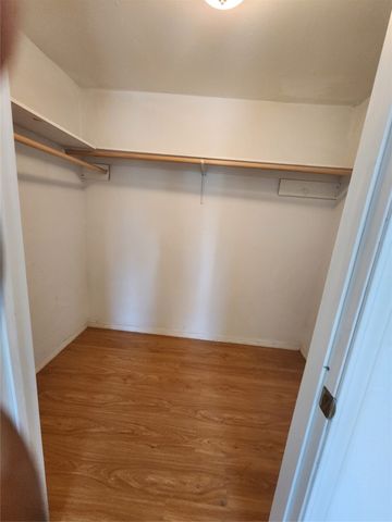 2931 W 11th Street, Irving, TX 75060