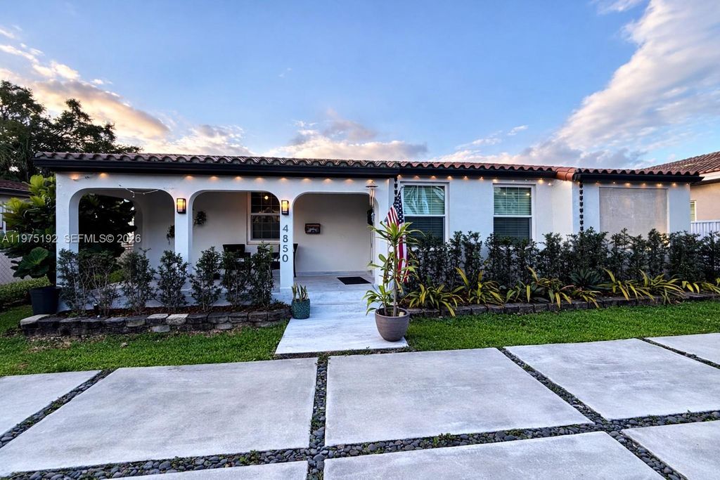 4850 SW 4th St 0, Miami, FL 33134