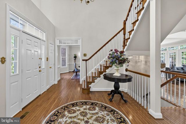 22167 WOODWINDS DR, Leesburg, VA 20175
