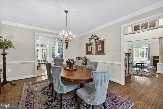 22167 WOODWINDS DR, Leesburg, VA 20175