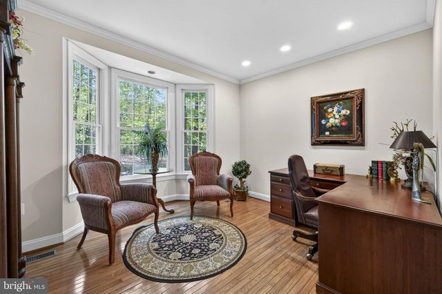 22167 WOODWINDS DR, Leesburg, VA 20175