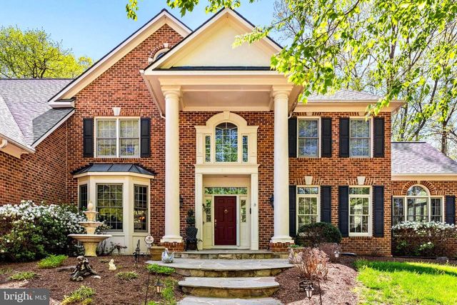 22167 WOODWINDS DR, Leesburg, VA 20175
