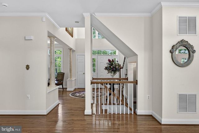 22167 WOODWINDS DR, Leesburg, VA 20175