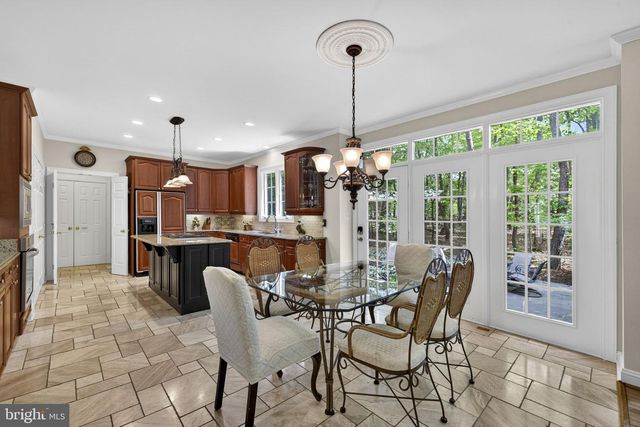 22167 WOODWINDS DR, Leesburg, VA 20175