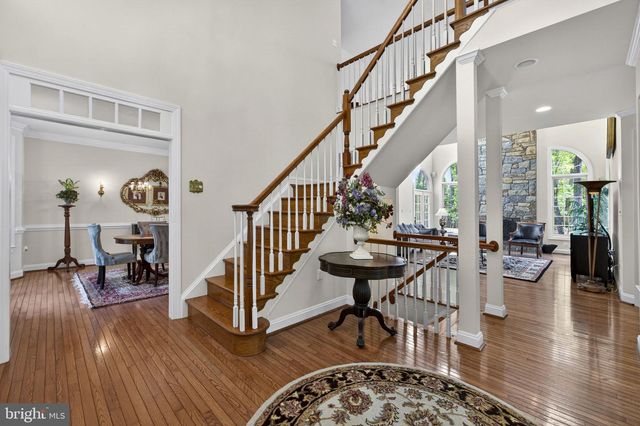 22167 WOODWINDS DR, Leesburg, VA 20175