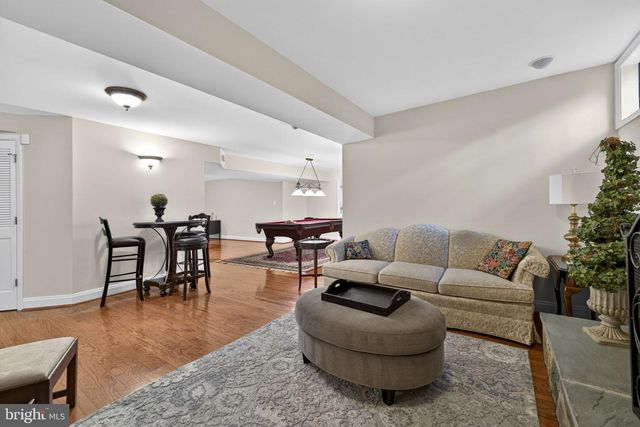22167 WOODWINDS DR, Leesburg, VA 20175