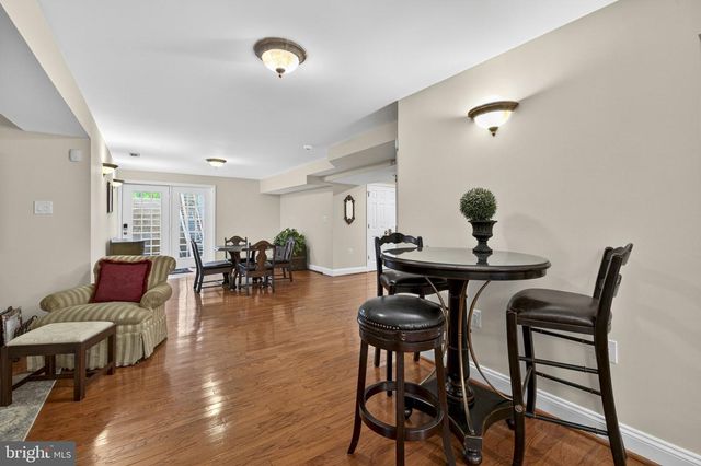 22167 WOODWINDS DR, Leesburg, VA 20175