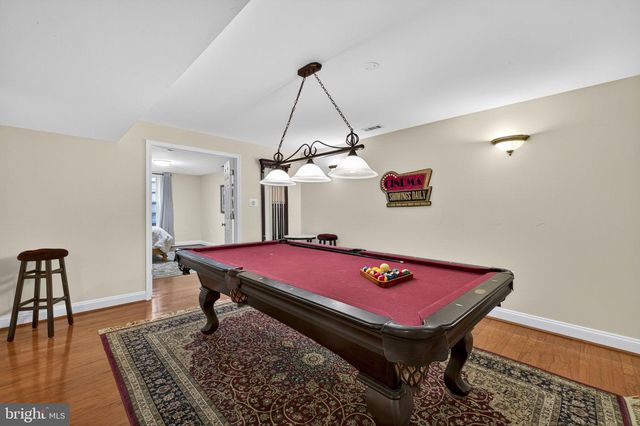 22167 WOODWINDS DR, Leesburg, VA 20175