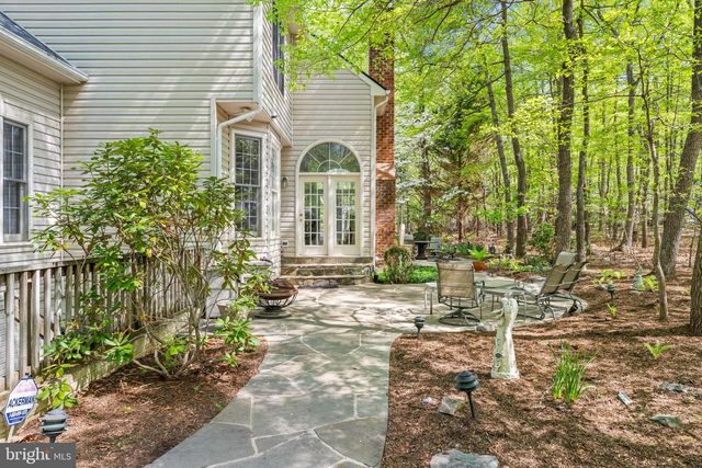 22167 WOODWINDS DR, Leesburg, VA 20175