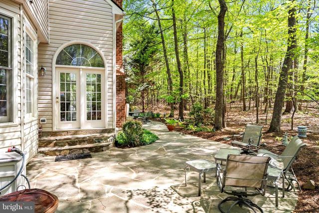 22167 WOODWINDS DR, Leesburg, VA 20175