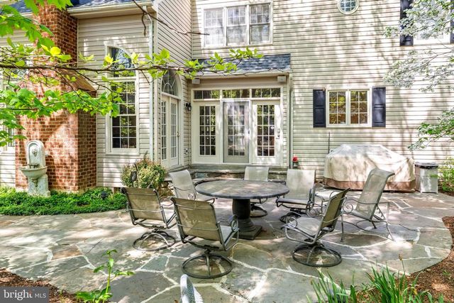 22167 WOODWINDS DR, Leesburg, VA 20175