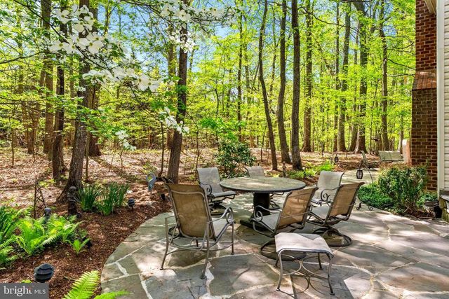 22167 WOODWINDS DR, Leesburg, VA 20175