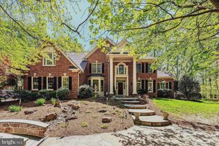 22167 WOODWINDS DR, Leesburg, VA 20175
