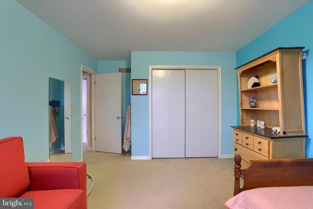 1804 BLACKLATCH LN, Middletown, PA 17057