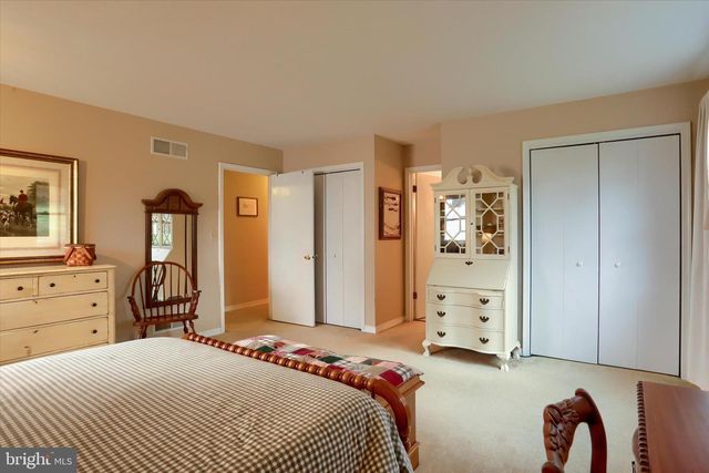 1804 BLACKLATCH LN, Middletown, PA 17057