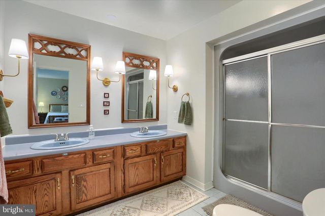 1804 BLACKLATCH LN, Middletown, PA 17057