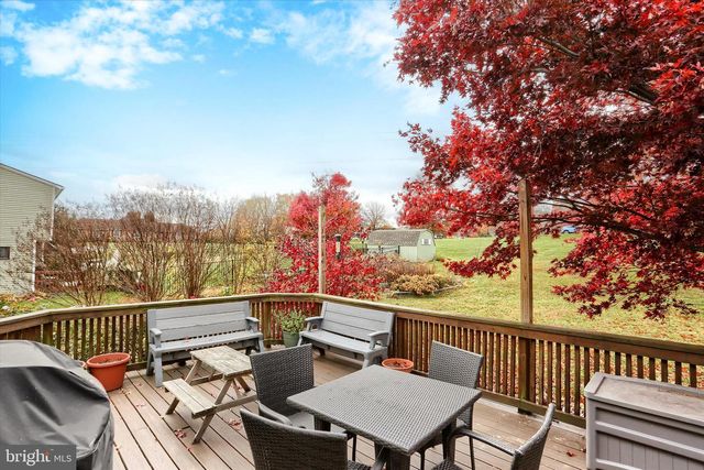 1804 BLACKLATCH LN, Middletown, PA 17057