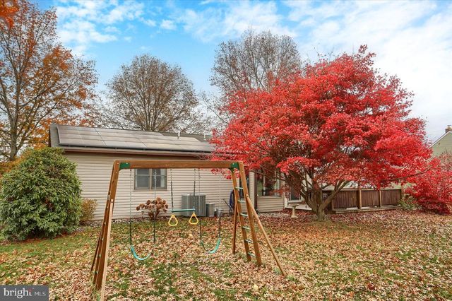 1804 BLACKLATCH LN, Middletown, PA 17057