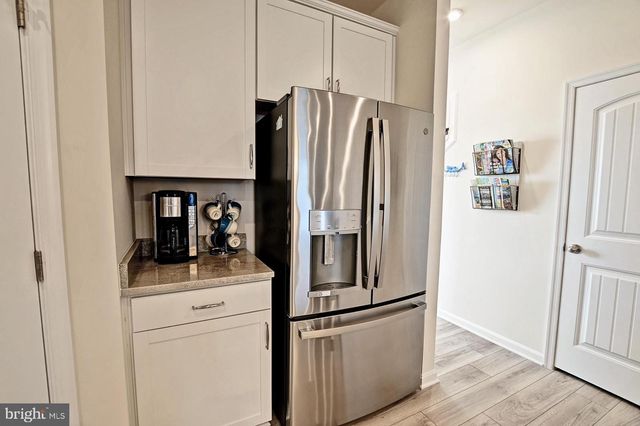 6 BASIN COVE WAY, Ocean View, DE 19970