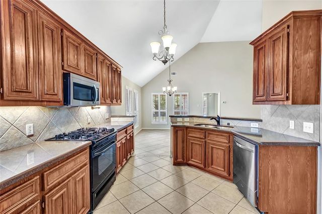 15814 Finwood Lane, Houston, TX 77044