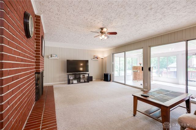 3300 Beaumonde Lane, Dayton, OH 45409