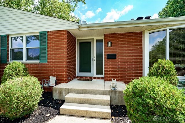 3300 Beaumonde Lane, Dayton, OH 45409