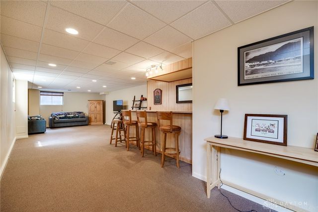3300 Beaumonde Lane, Dayton, OH 45409