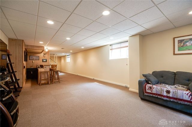 3300 Beaumonde Lane, Dayton, OH 45409