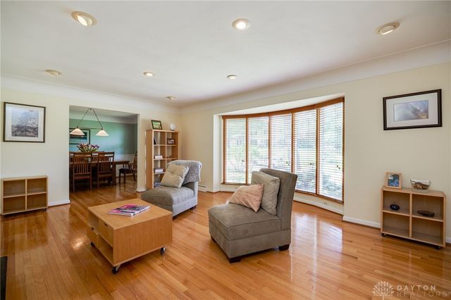 3300 Beaumonde Lane, Dayton, OH 45409