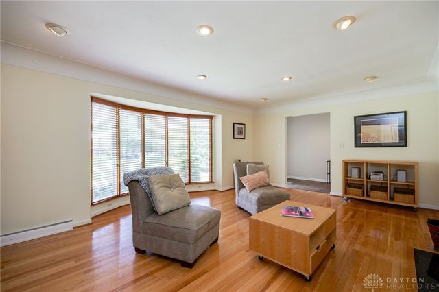 3300 Beaumonde Lane, Dayton, OH 45409