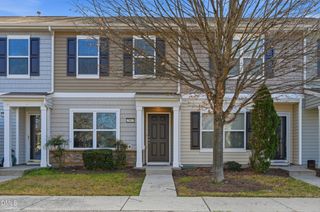 2907 Berkeley Springs Place, Raleigh, NC 27616
