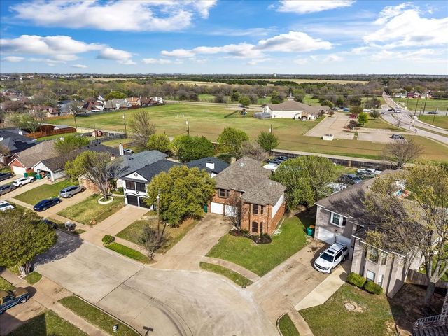 723 Keessee Drive, Cedar Hill, TX 75104