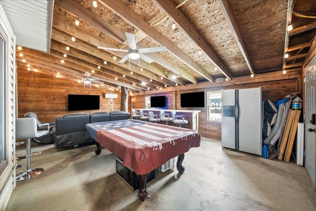 723 Keessee Drive, Cedar Hill, TX 75104