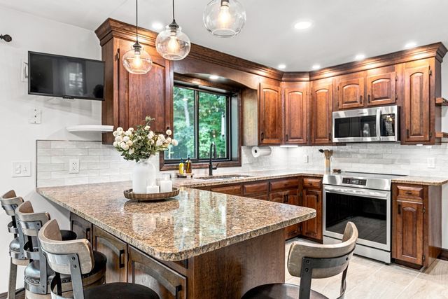 1841 Maple Street, Dighton, MA 02764