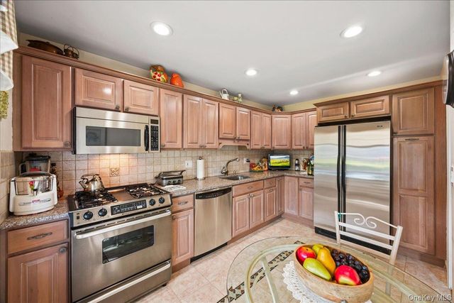 1161 Webster Avenue, New Rochelle, NY 10804