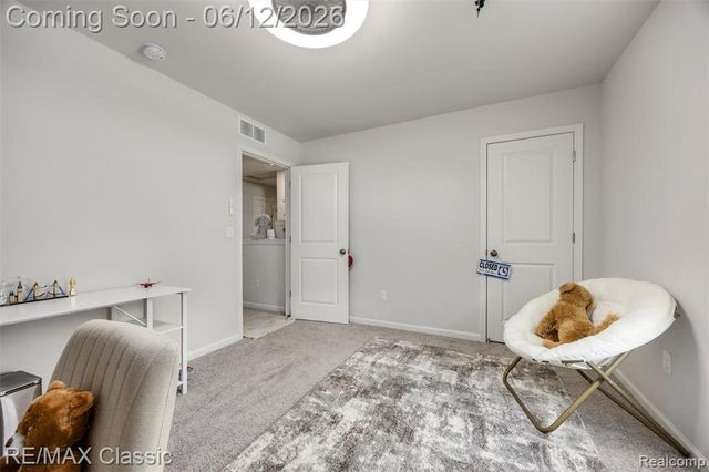 33506 Carly Court, Westland, MI 48186