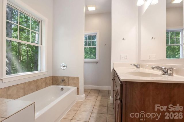 46 Indian Summer Lane, Mill Spring, NC 28756