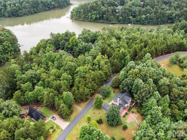 46 Indian Summer Lane, Mill Spring, NC 28756