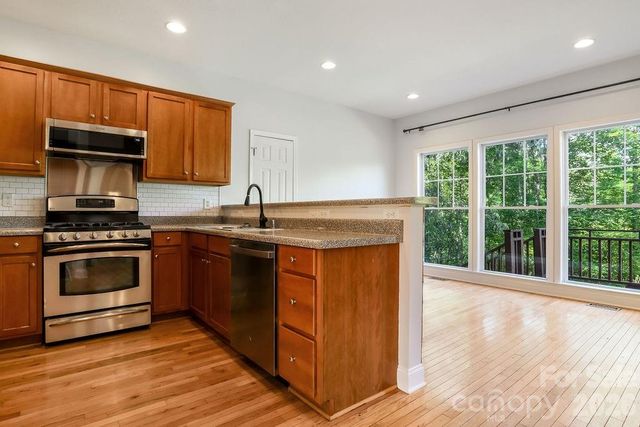 46 Indian Summer Lane, Mill Spring, NC 28756