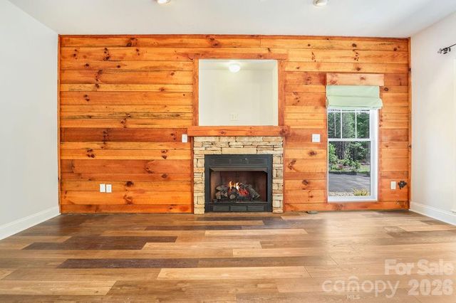 46 Indian Summer Lane, Mill Spring, NC 28756