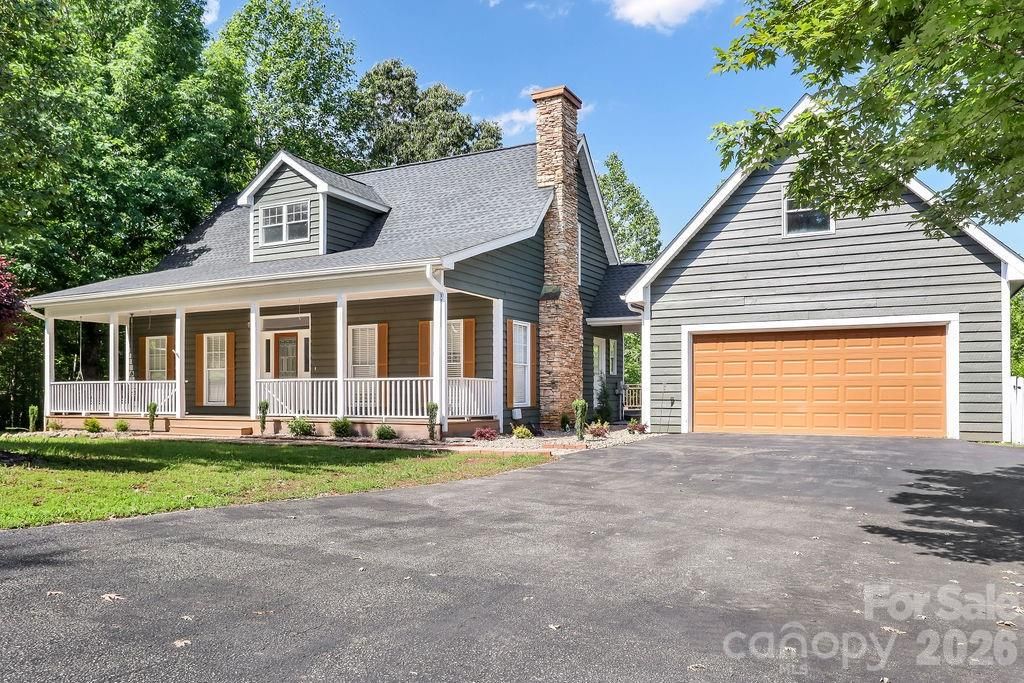 46 Indian Summer Lane, Mill Spring, NC 28756