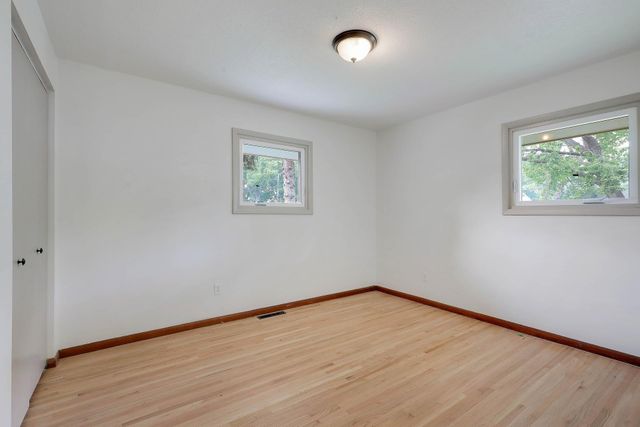 728 6th Avenue S, Hopkins, MN 55343