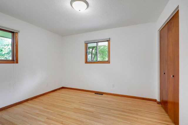 728 6th Avenue S, Hopkins, MN 55343